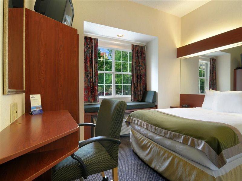 Microtel Inn & Suites By Wyndham Perimeter Center Sandy Springs Ngoại thất bức ảnh