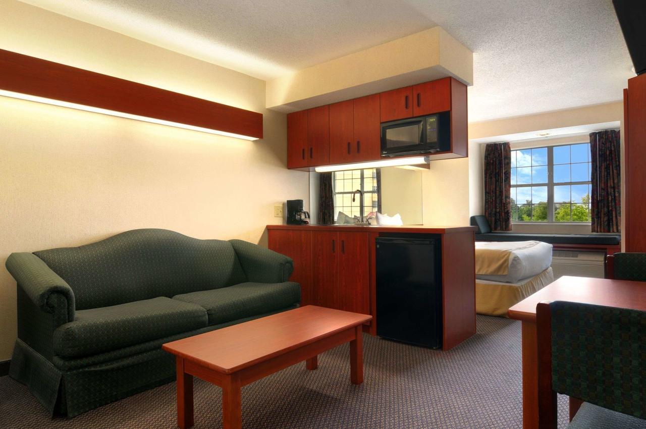 Microtel Inn & Suites By Wyndham Perimeter Center Sandy Springs Ngoại thất bức ảnh