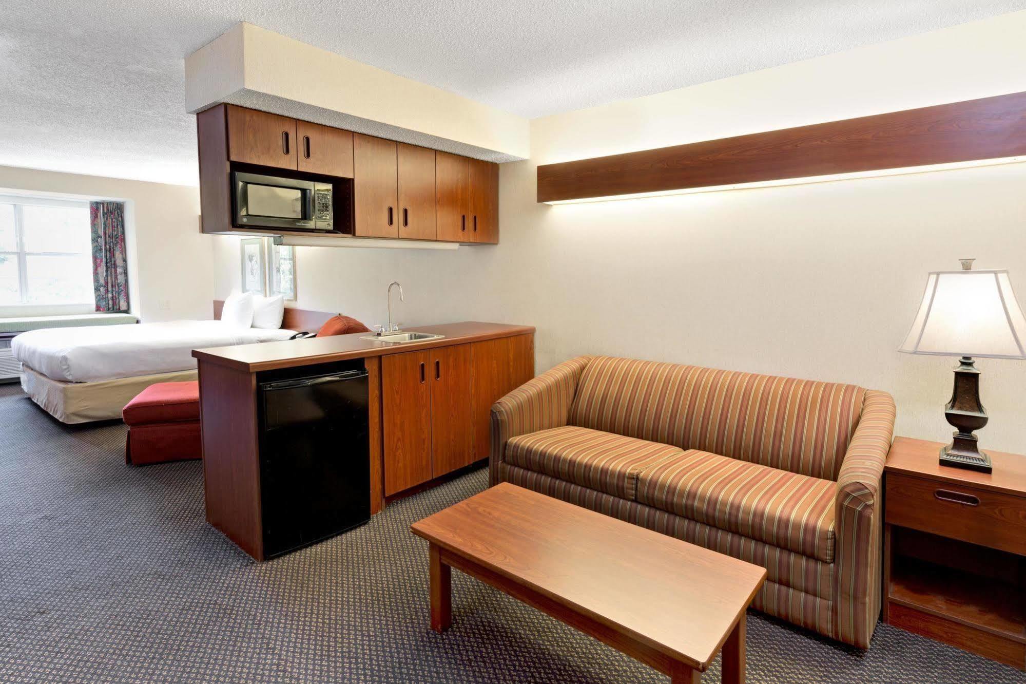 Microtel Inn & Suites By Wyndham Perimeter Center Sandy Springs Ngoại thất bức ảnh